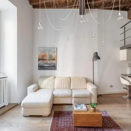 Apartament Iflat Art In The Heart Of Rzym