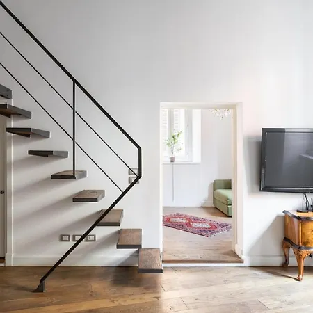 Iflat Art In The Heart Of * Рим